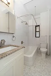 Rented by Traci Kuther, LREB