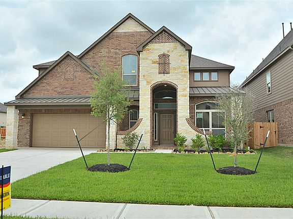 3rd image of 28618 Brownwood Lake Dr