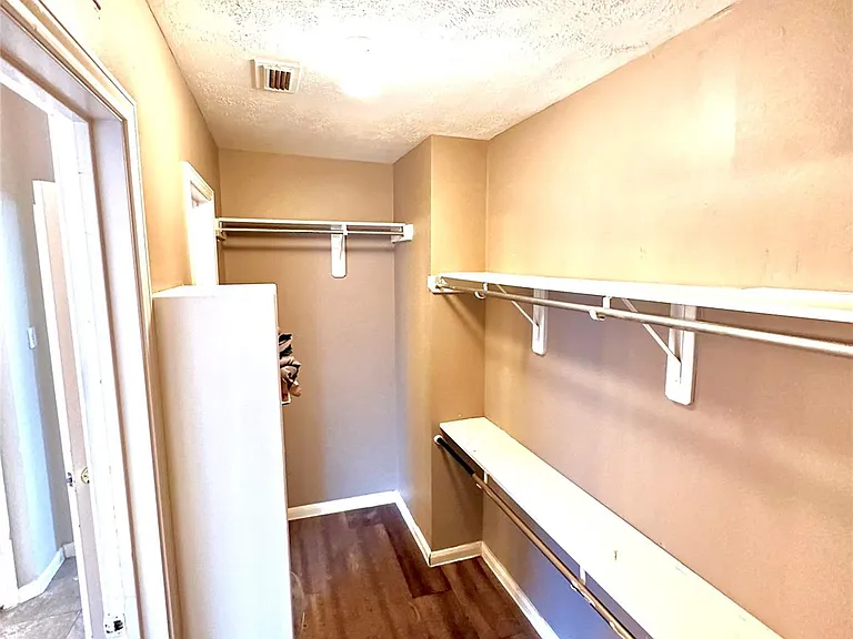 1211 Cambrian Park Ct — Photo 17