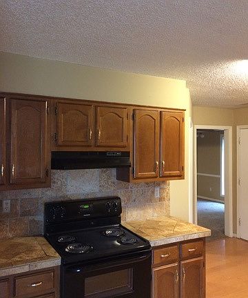 4th image of 6781 Shoreline Cir
