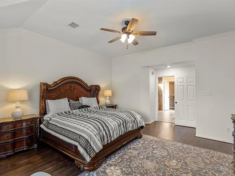 723 Avery Dr — Photo 15