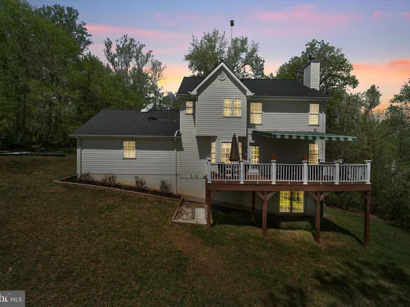 6678 Turning Run Ln, Marshall, VA 20115
