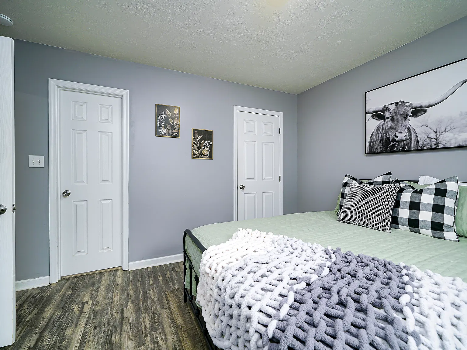 2 bed, 1092 sqft, $1,850 — Photo 3