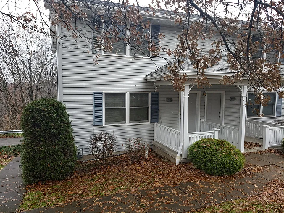 1710 Tuscarawas Rd