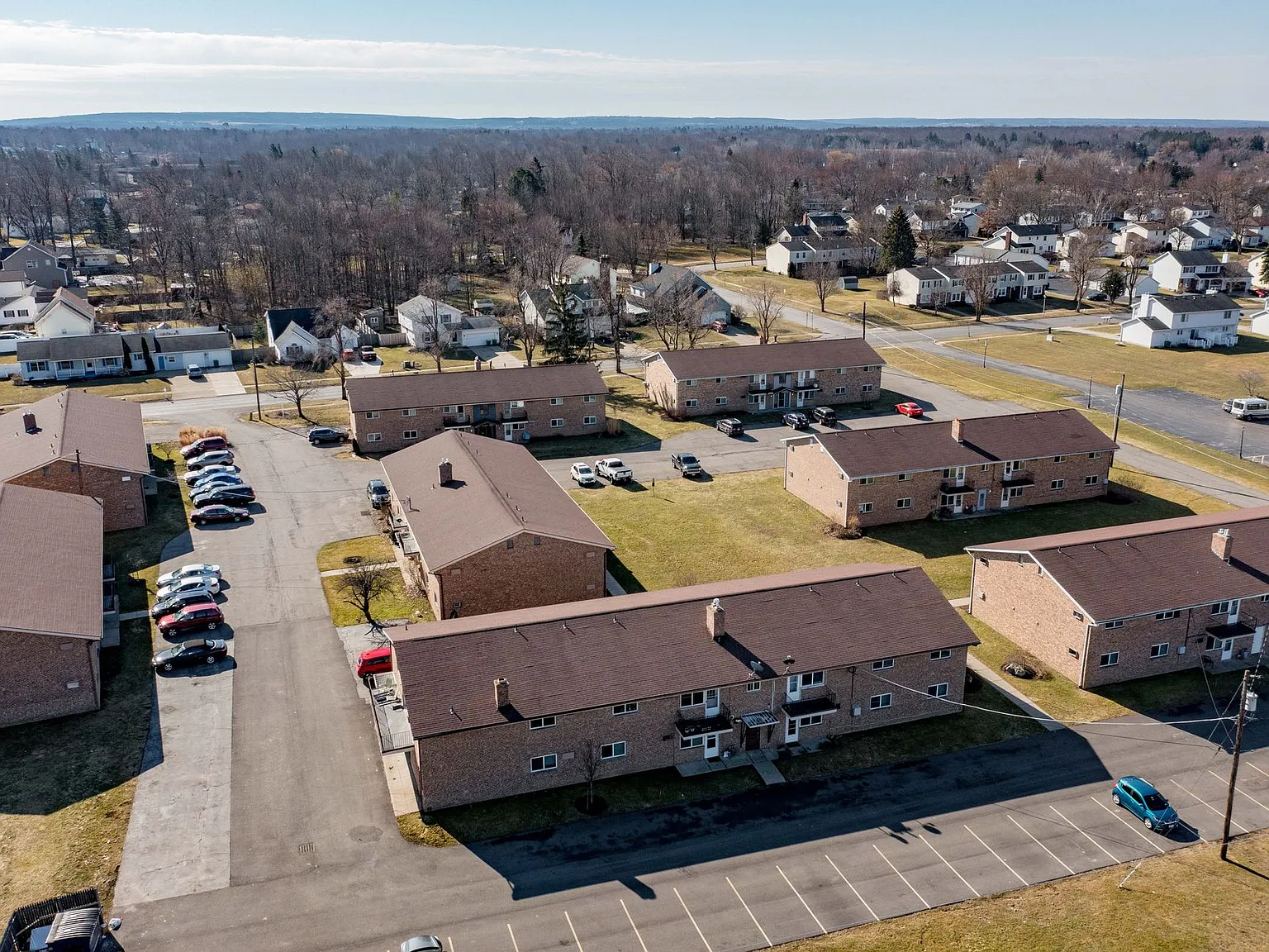 Holiday Meadows Apartments — Photo 1