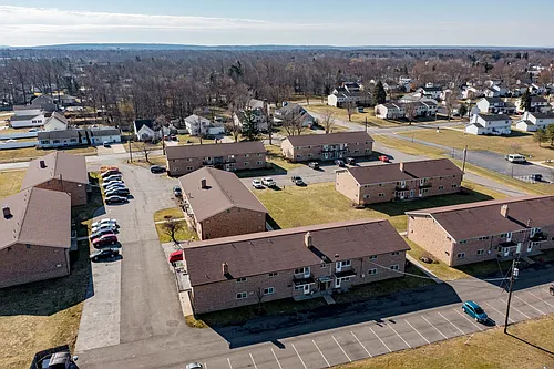 Holiday Meadows Apartments Photo 1