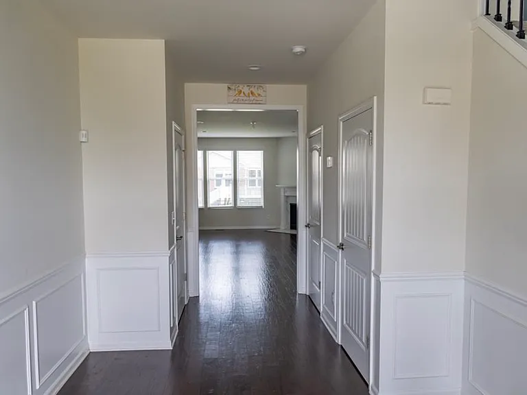 28293 Verona Dr — Photo 3