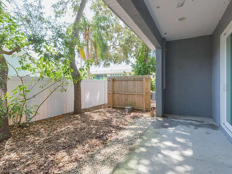 1005 New York Ave — Photo 25