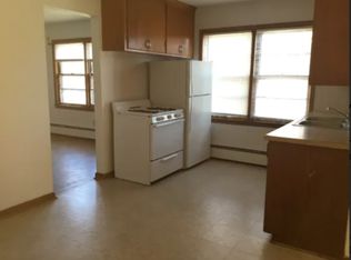 1248 Saint Clair Ave #10, Saint Paul, MN 55105