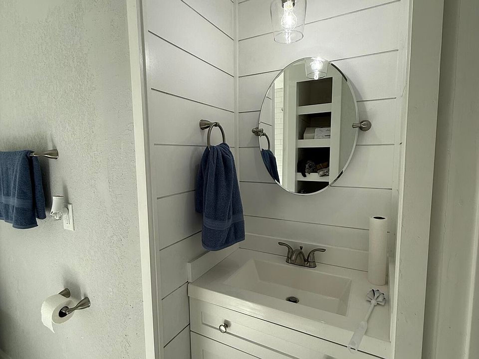 2nd image of 110 Poston Ave