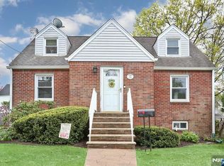 105 Magnolia Ave, Dumont, NJ 07628
