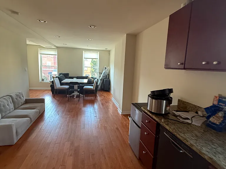3202 Hamilton St #2 — Photo 1