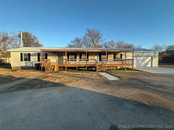 801 W Peoria Ave, Morris, OK 74445