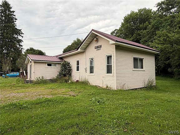 3rd image of 3860 County Route 6