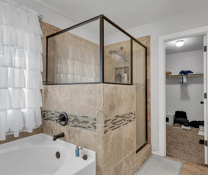 408 Bellwoode Ave — Photo 32