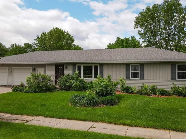 212 South LINDEN AVENUE, Marshfield, WI 54449