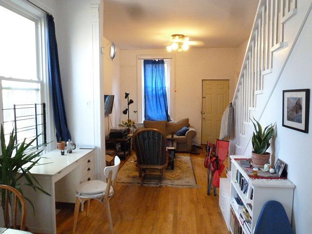 1st image of 1629 N Claremont Ave #Coach