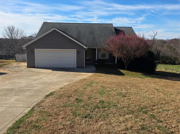 638 Lackey Mountain Rd, Hiddenite, NC 28636