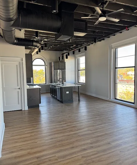 100 W Union St #300 — Photo 8