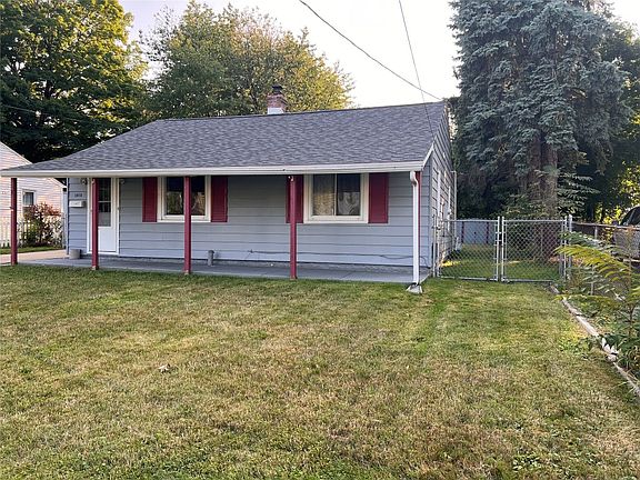 2nd image of 3018 Brandes St