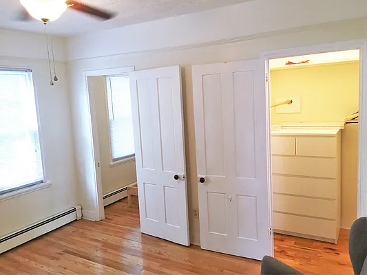 Rented by Remax Real Estate Professionals | media 22