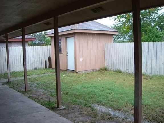 2nd image of 6911 Falcon Dr
