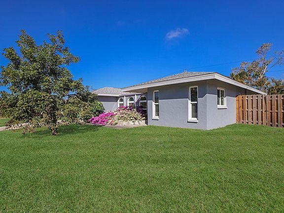 2nd image of 6839 Tema Ln