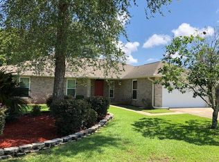 828 Horsemens Path, Cantonment, FL 32533