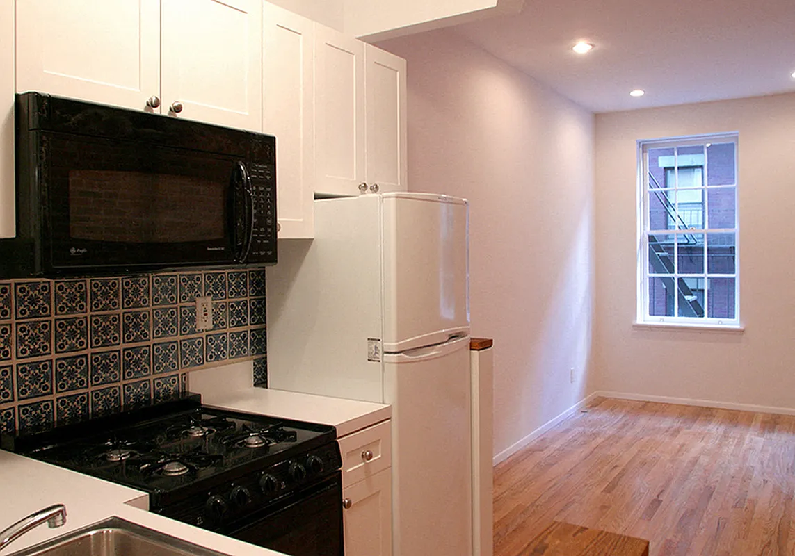 415 East 72nd Street #2RE in Lenox Hill, Manhattan | StreetEasy
