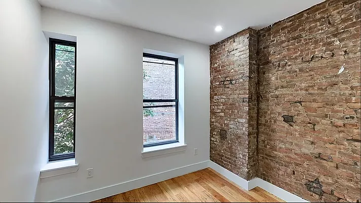 Rented by Hagstrom Management Inc | media 7