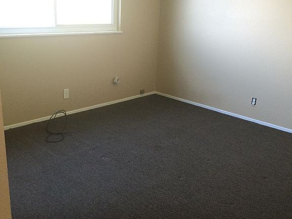 5th image of 312 Magellan Dr