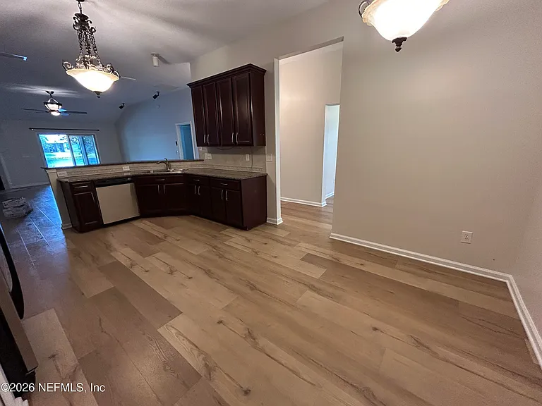 13916 Fish Eagle Dr E — Photo 27