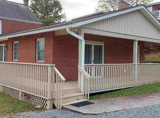 1270 W Dogwood Dr APT B, Harrisonburg, VA 22802