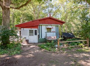 5667 S 142nd Ave, Rothbury, MI 49452