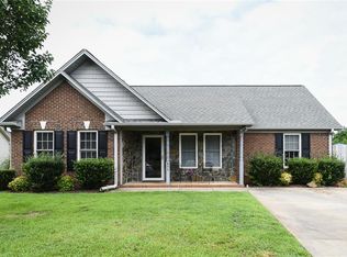 632 Audrey Ln, Burlington, NC 27217