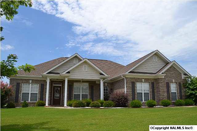 1st image of 116 Bentridge Dr