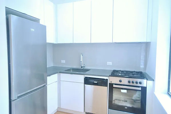Rented by Bold New York | media 8