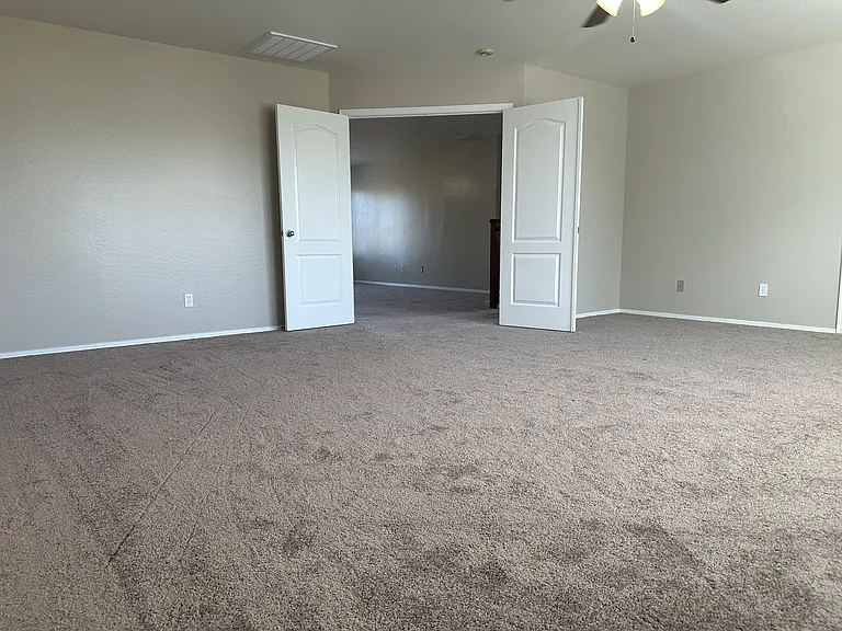 1029 E Canyon Trl — Photo 11