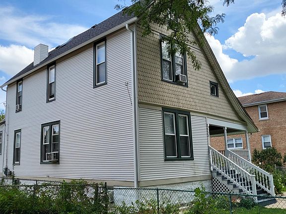 2nd image of 2533 N Mont Clare Ave