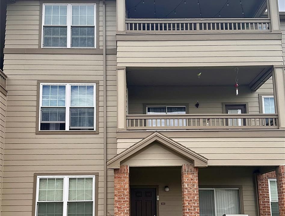 2nd image of 12816 Ironstone Way #202