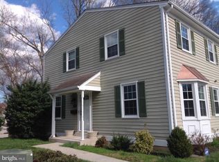 1716 Foxdale Ct, Crofton, MD 21114