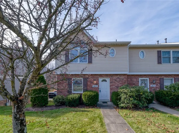 2625 Hawthorne Dr, Oakdale, PA 15071