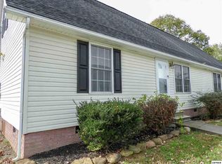 2904 Boyds Creek Hwy APT 1, Sevierville, TN 37876