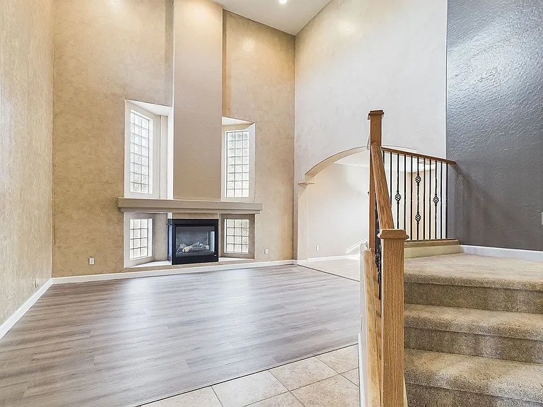 2209 W Red Range Way — Photo 7
