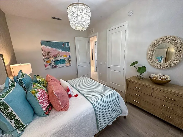 232 Indies Dr E #201 — Photo 33