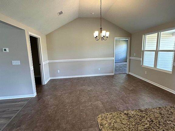 5th image of 3069 Easton Drive