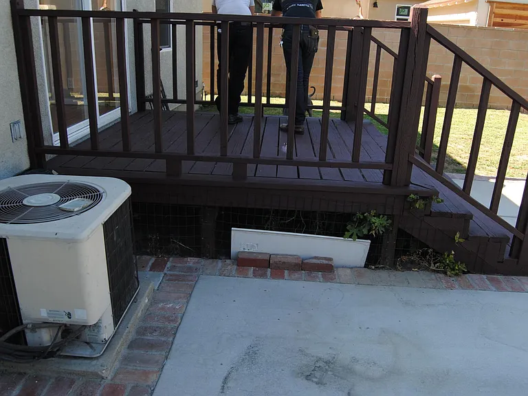 748 N Doan Dr — Photo 16