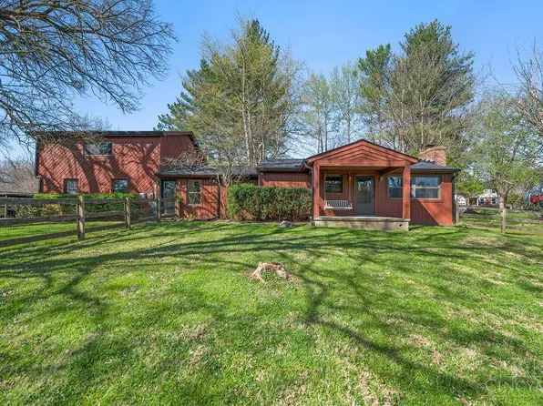 8135 Creek Woods Pl, Maineville, OH 45039