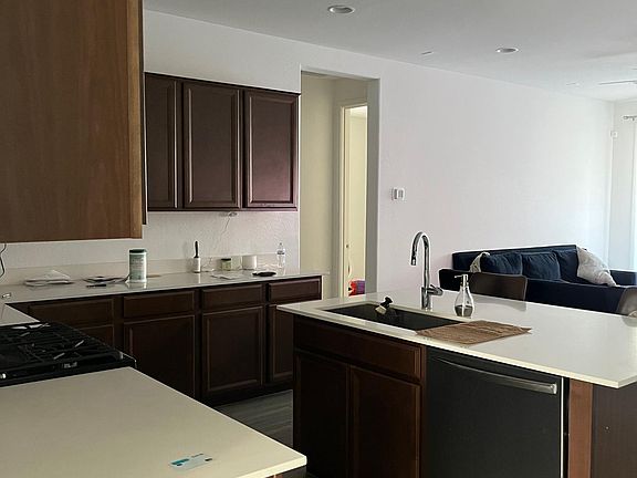 5th image of 5921 N 89th Dr