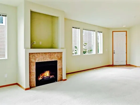 2420 Simmons St Unit A, Dupont, WA 98327